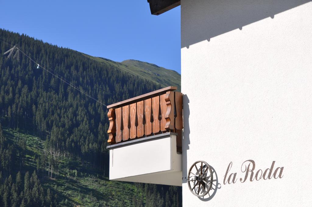 Casa La Roda, Via Da Scola 2 Tujetsch Bagian luar foto
